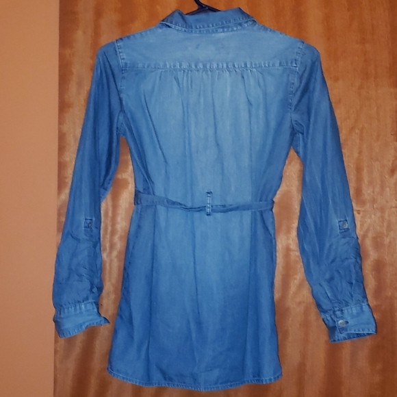 🌹🎉HostPick!🎉🌹GAPKIDS Girl's Light Denim Tunic - Picture 6 of 7